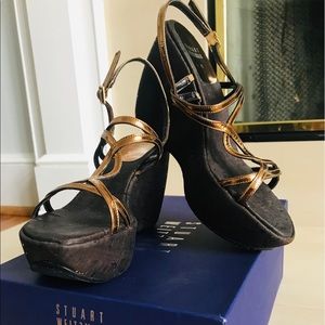 Stuart Weitzman Bronze Specchio Wedges. US 6